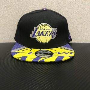 Rare New Era 9Fifty Cap Mens NBA‎ Los Angeles Lakers Purple Snap Back Hat New